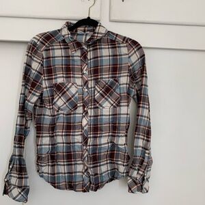 - BP. Plaid Button‎ Up Shirt Size S Top Blue Plaid Long Sleeve Women's Layer